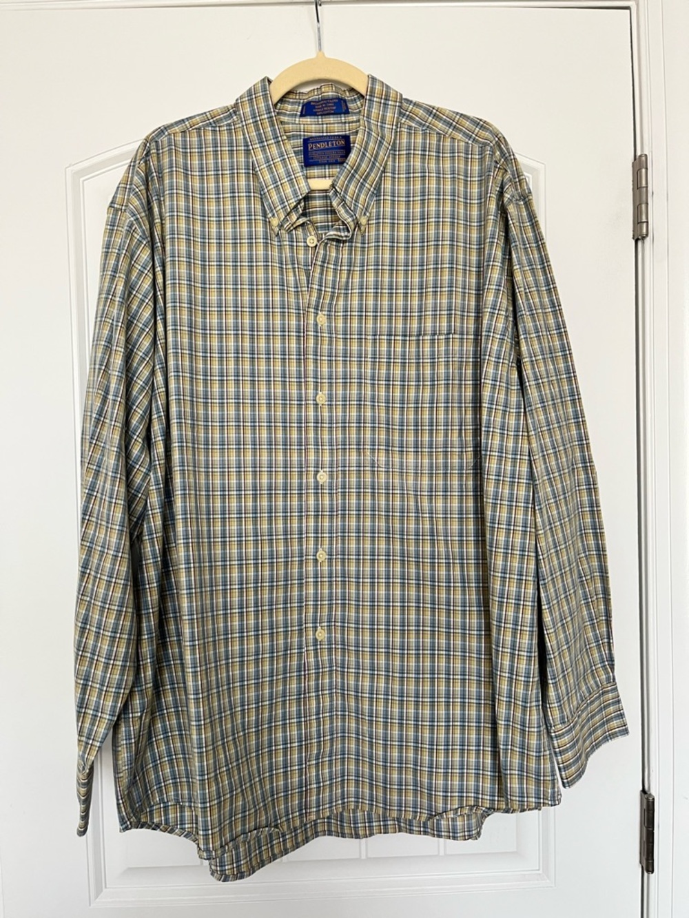 Pendleton Men's Plaid Broadcloth Button-Down Shirt in Yellow and Blue Size XXL